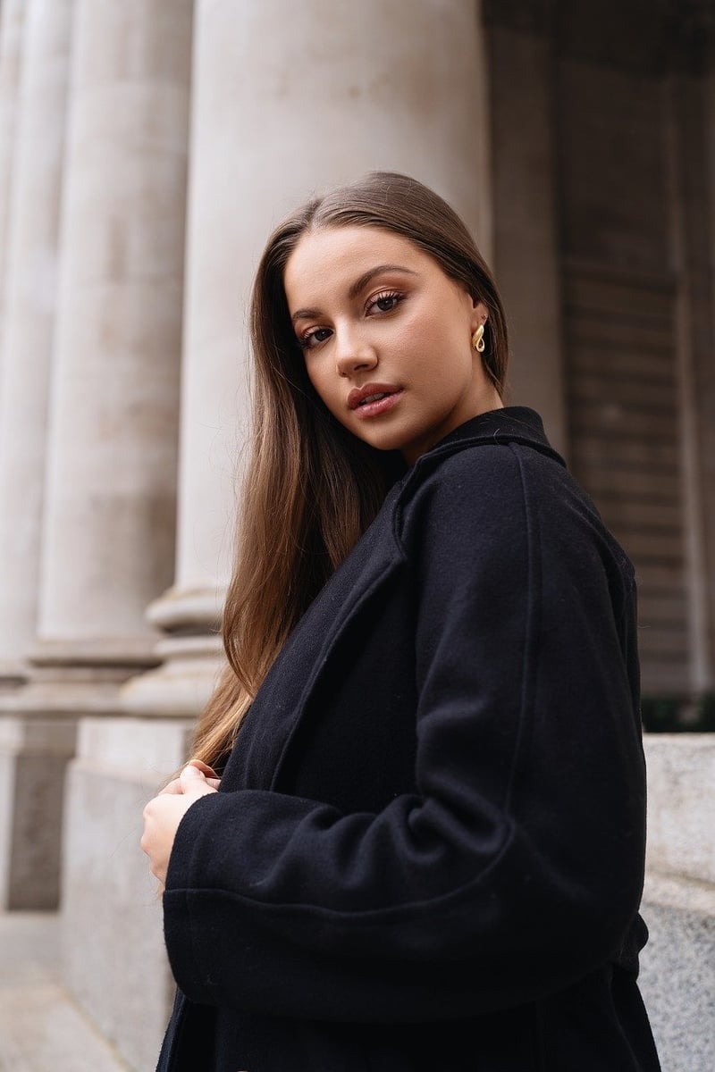 Urban Chic Vibes